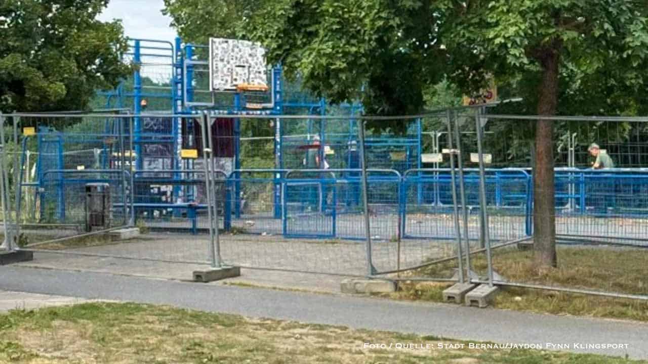 Sanierung der Sportanlage in Bernau Süd hat begonnen