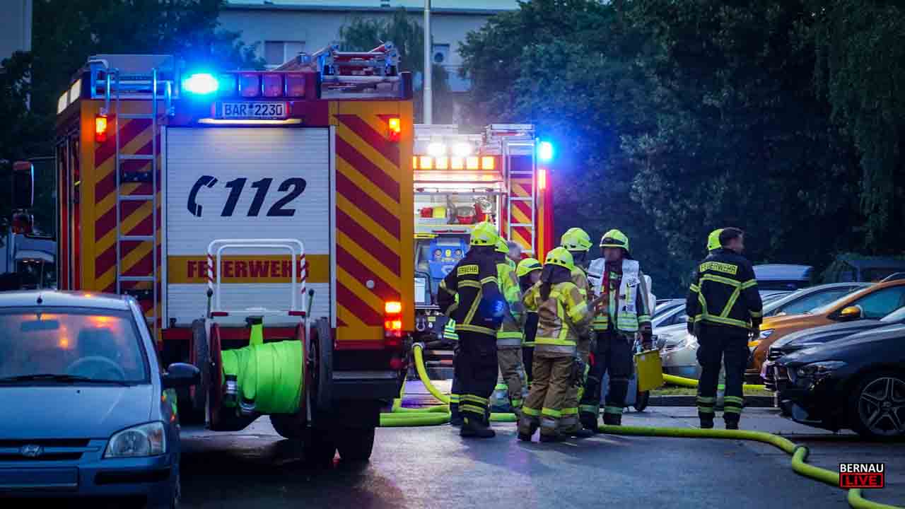 Feuerwehreinsatz im Bernauer Puschkinviertel und weitere Meldungen