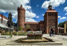 Ein Brunnen für die Seele Bernaus: Bildhauer Friedrich B. Henkel wird 90