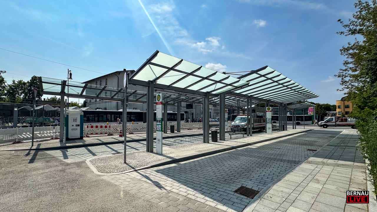Neuer Bussteig am Bahnhofsvorplatz Bernau geht am 3. August in Betrieb