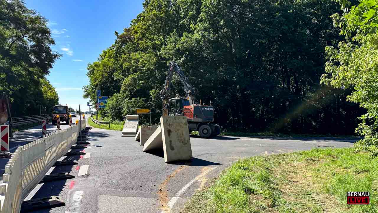 Bernau: Helmut-Schmidt-Allee gesperrt - Ampelanlage Wandlitzer Chaussee