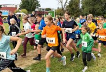 Von „Appel und ’n Ei“ bis Feuerwerk: das war der 29. Regionalparklauf in Blumberg
