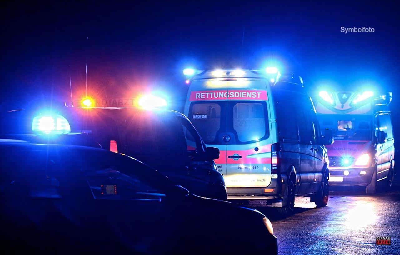 Verkehrsunfall auf der B158 bei Werneuchen: Zwei Fahrer schwer verletzt