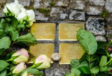Neue Stolpersteine in Bernau verlegt: Ein weiteres Zeichen gegen das Vergessen