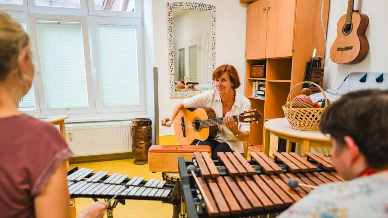 Heilerziehungspfleger musikalische Betreuung (m/w/d) in Eberswalde / Lichterfelde