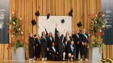 Premiere auf dem Bauhaus-Campus: Erste Physiotherapeuten machen ihren Abschluss