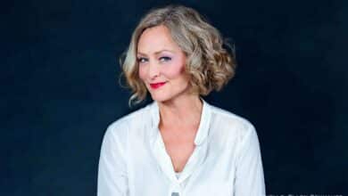 Musik, Wortwitz und feine Poesie: Anne Folger gastiert im Ofenhaus Bernau