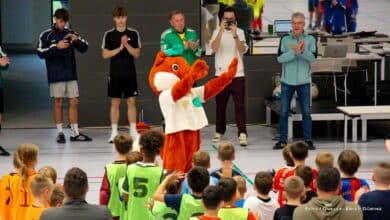 Tore, Spaß, Teamgeist: Premiere für den Barnike-Cup in der Sparkassen-Arena Bernau