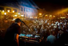 Eine Stadt, sechs Bühnen, volles Programm: Die Herbst-Lokaltour in Bernau